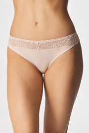 Brazilke Elegant Charm